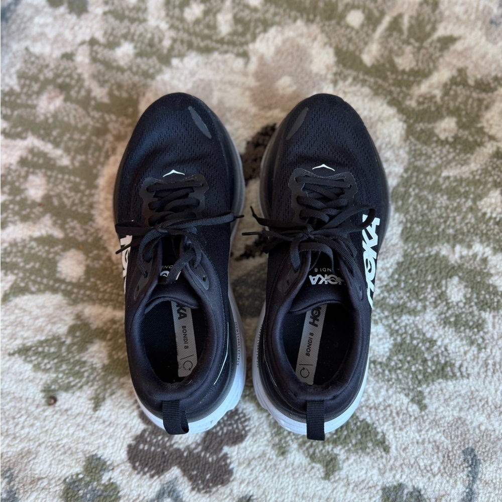 HOKA Women’s Bondi 8 - Picture 2 of 8